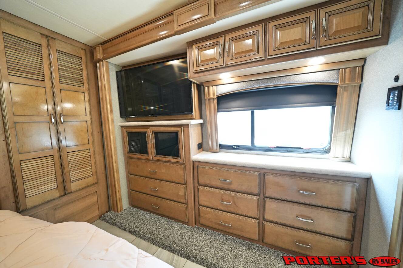 A photo of this 2019 Fleetwood DISCOVERY 38F