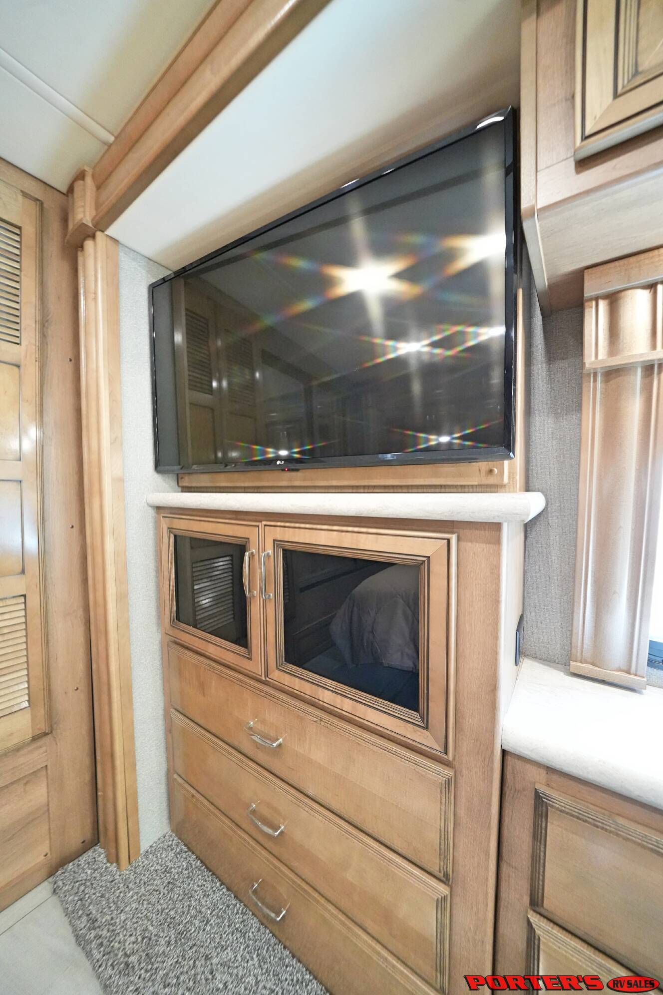 A photo of this 2019 Fleetwood DISCOVERY 38F