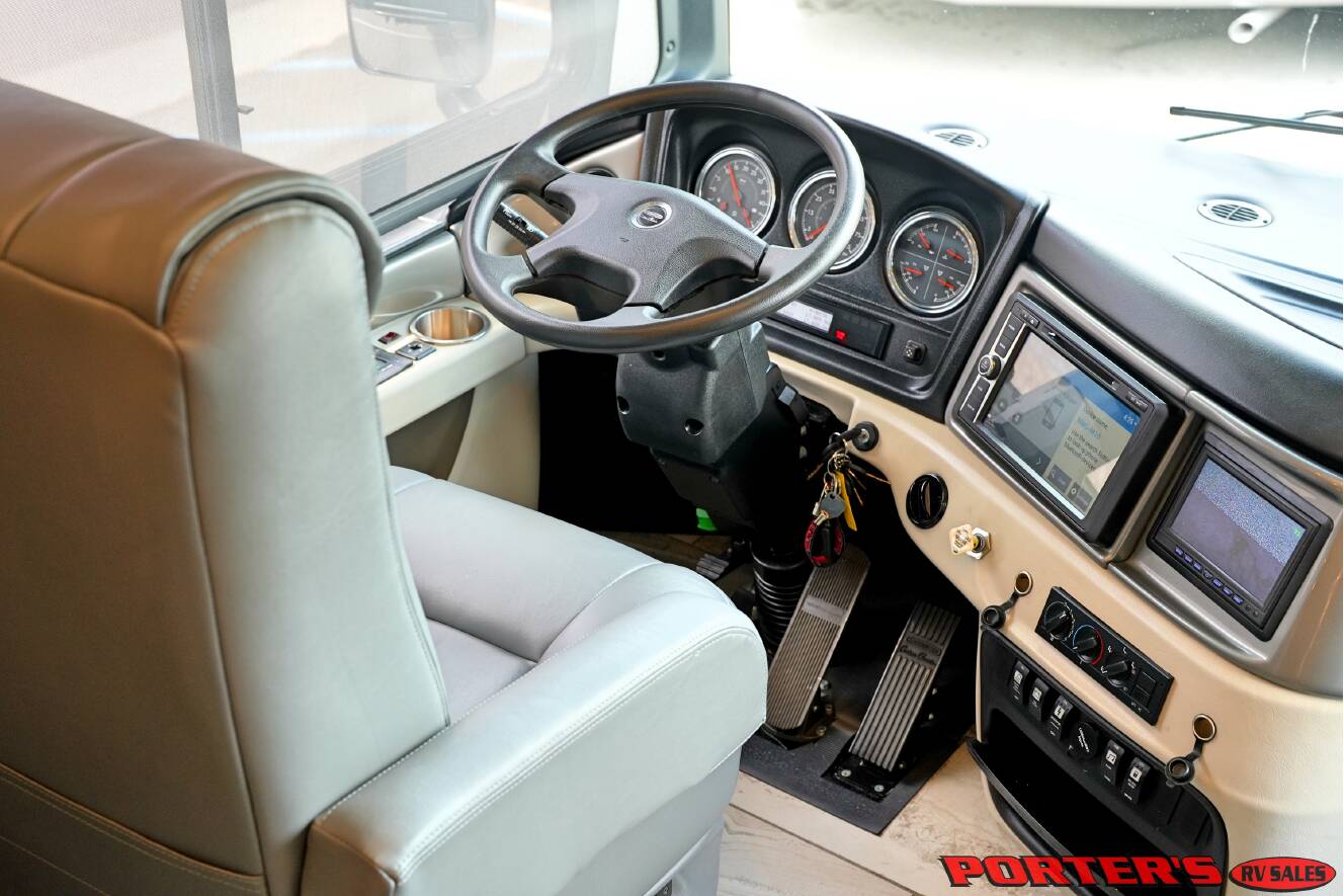 A photo of this 2019 Fleetwood DISCOVERY 38F