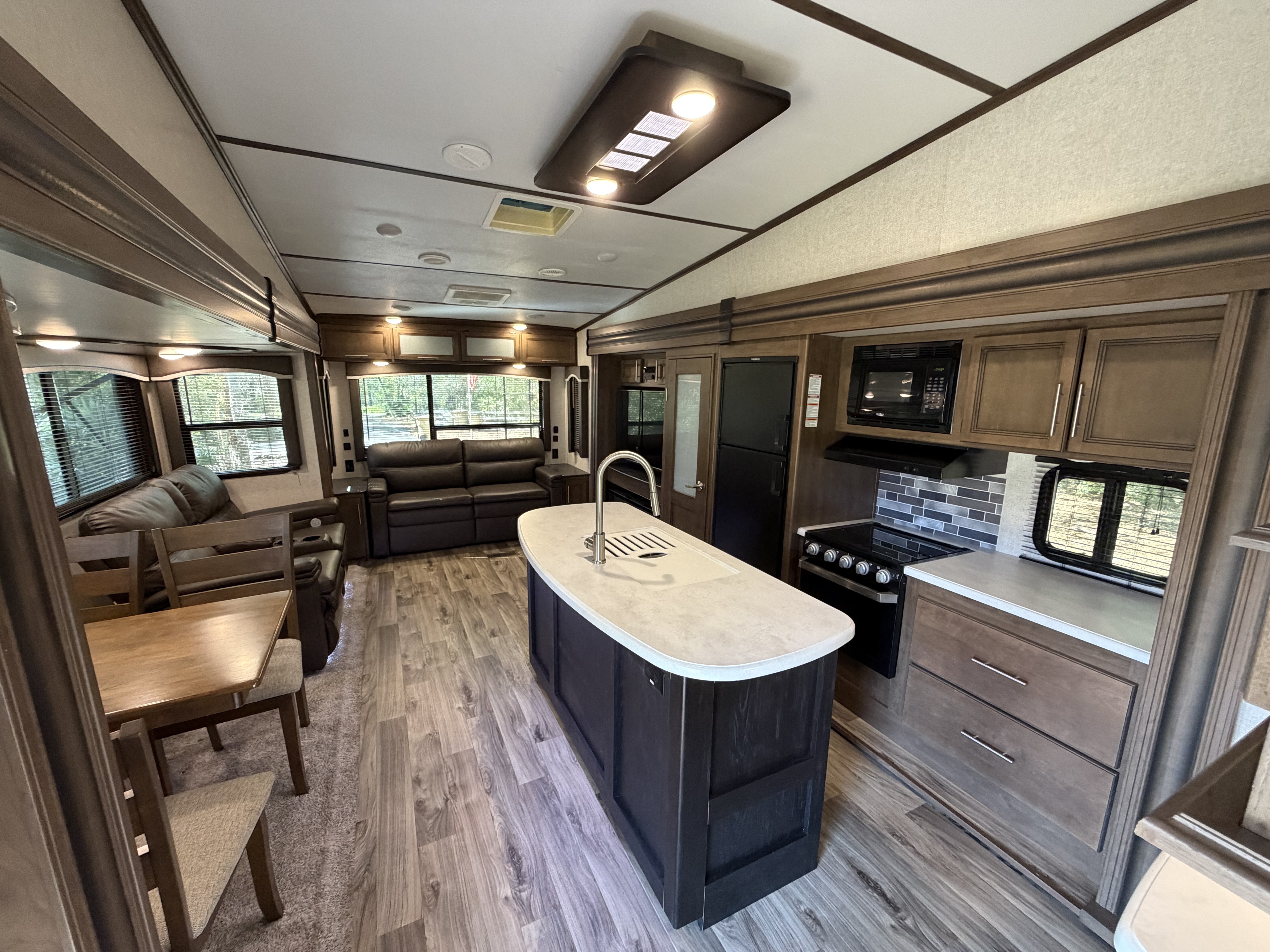 2020 Keystone COUGAR HALF-TON 30RLS in umatilla FL