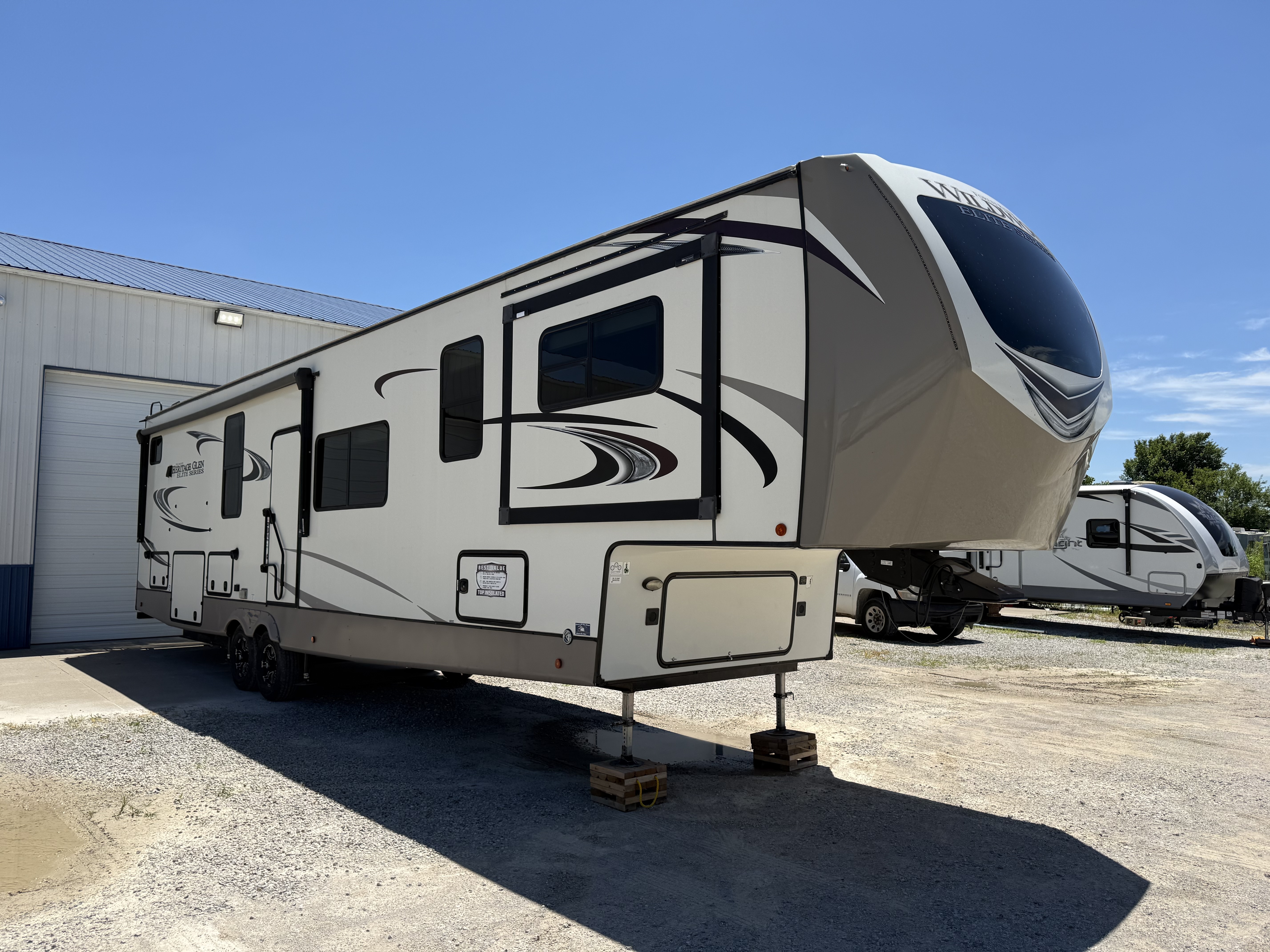 2021 Forest River WILDWOOD HERITAGE GLEN ELITE 36FL RV