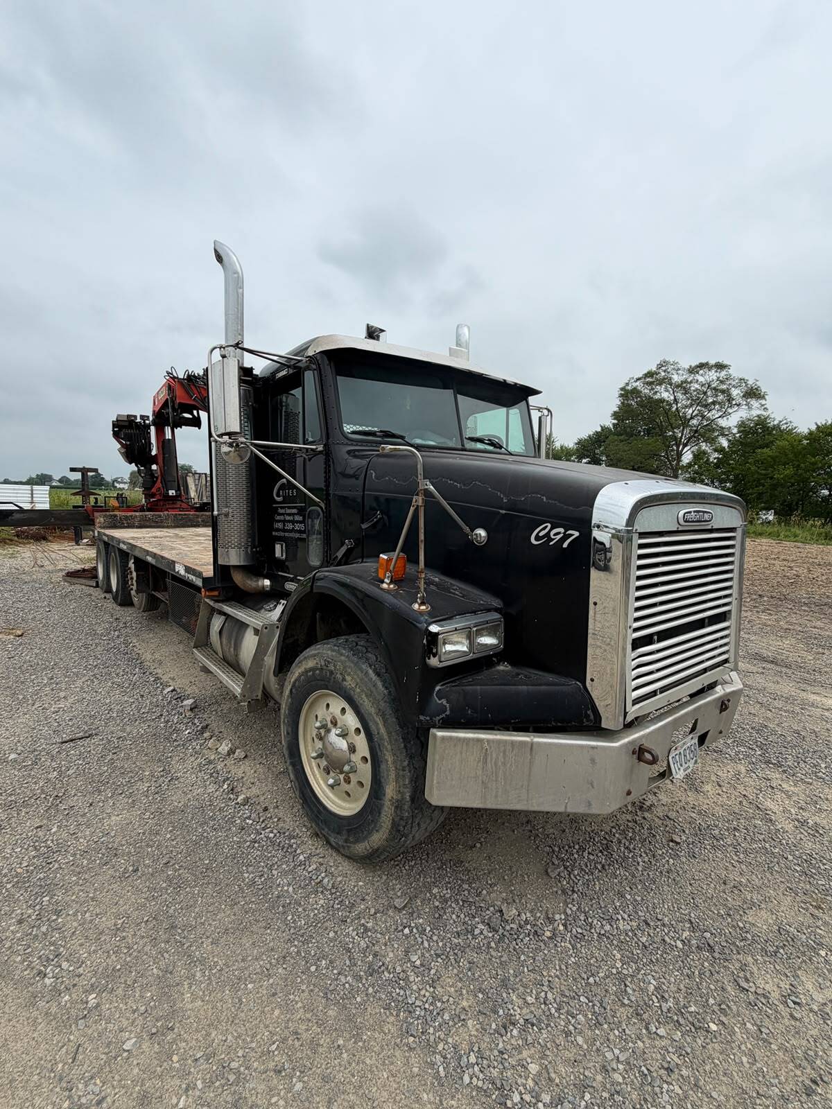 1997 FREIGHTLINER FL80 in Elida, OH