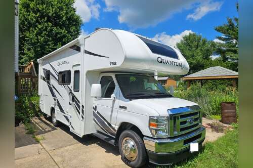 2021 Thor Motor Coach QUANTUM LC25 in rockford IL