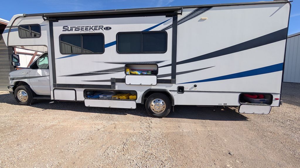 2022 Forest River Sunseeker LE 2550DS 2550DSLE in plano TX