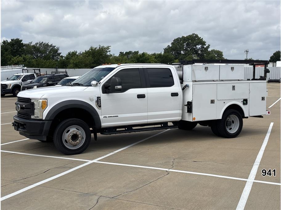 2017 Ford F550 in Grand Prairie, TX