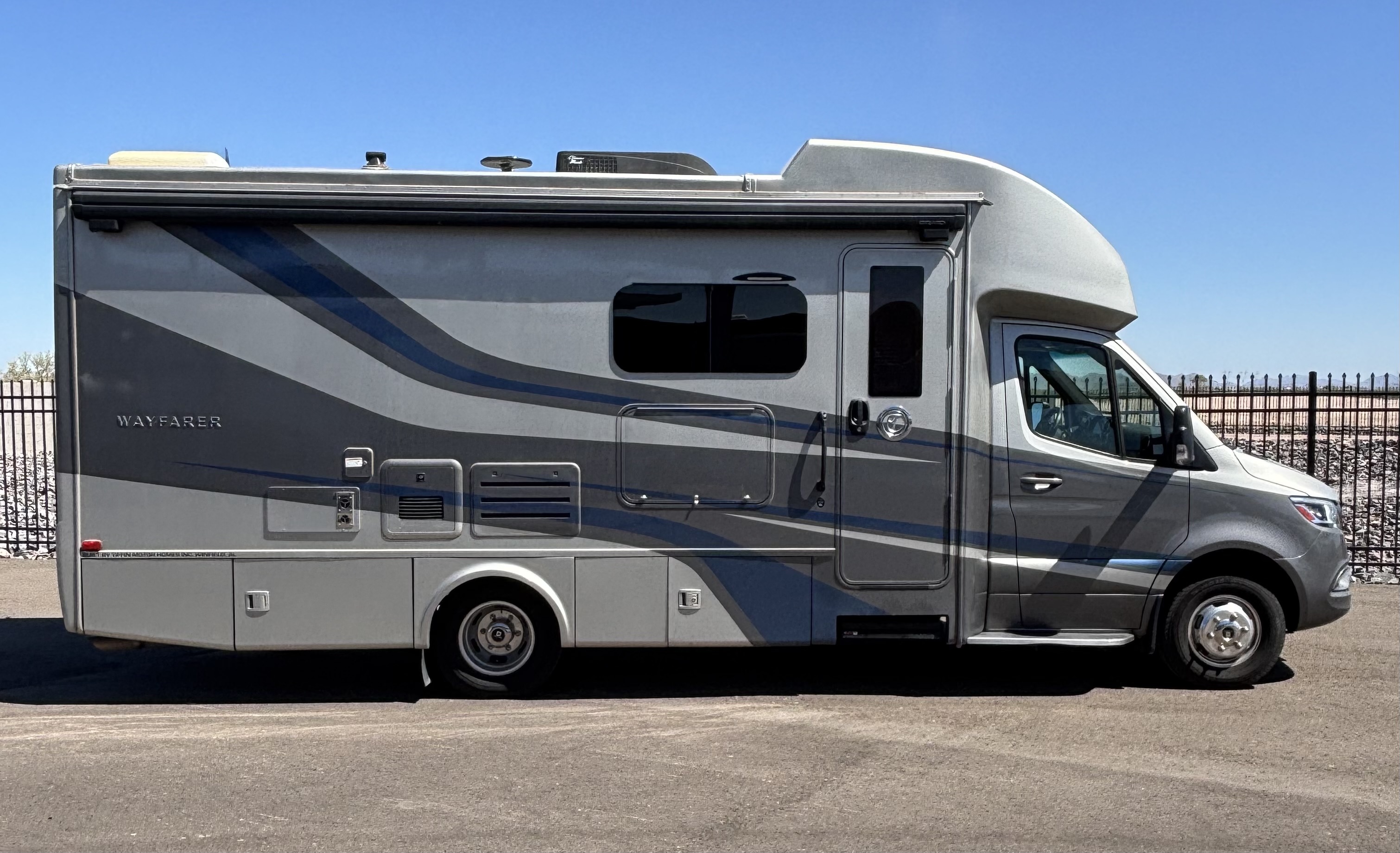 2021 Tiffin Motorhomes WAYFARER 25 RW RV