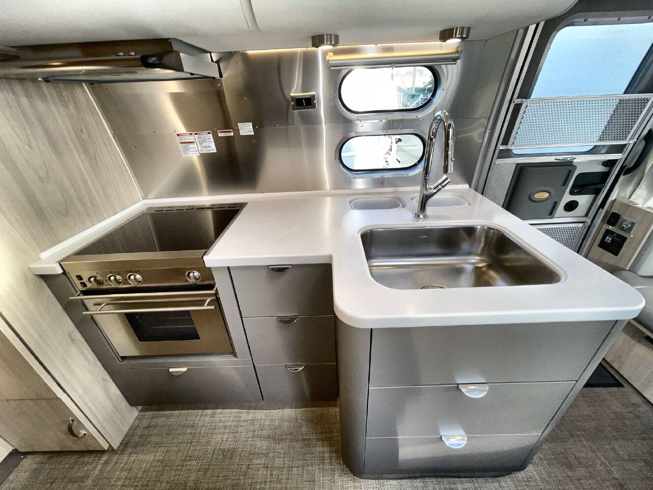 A photo of this 2021 Airstream Globetrotter 27FBT