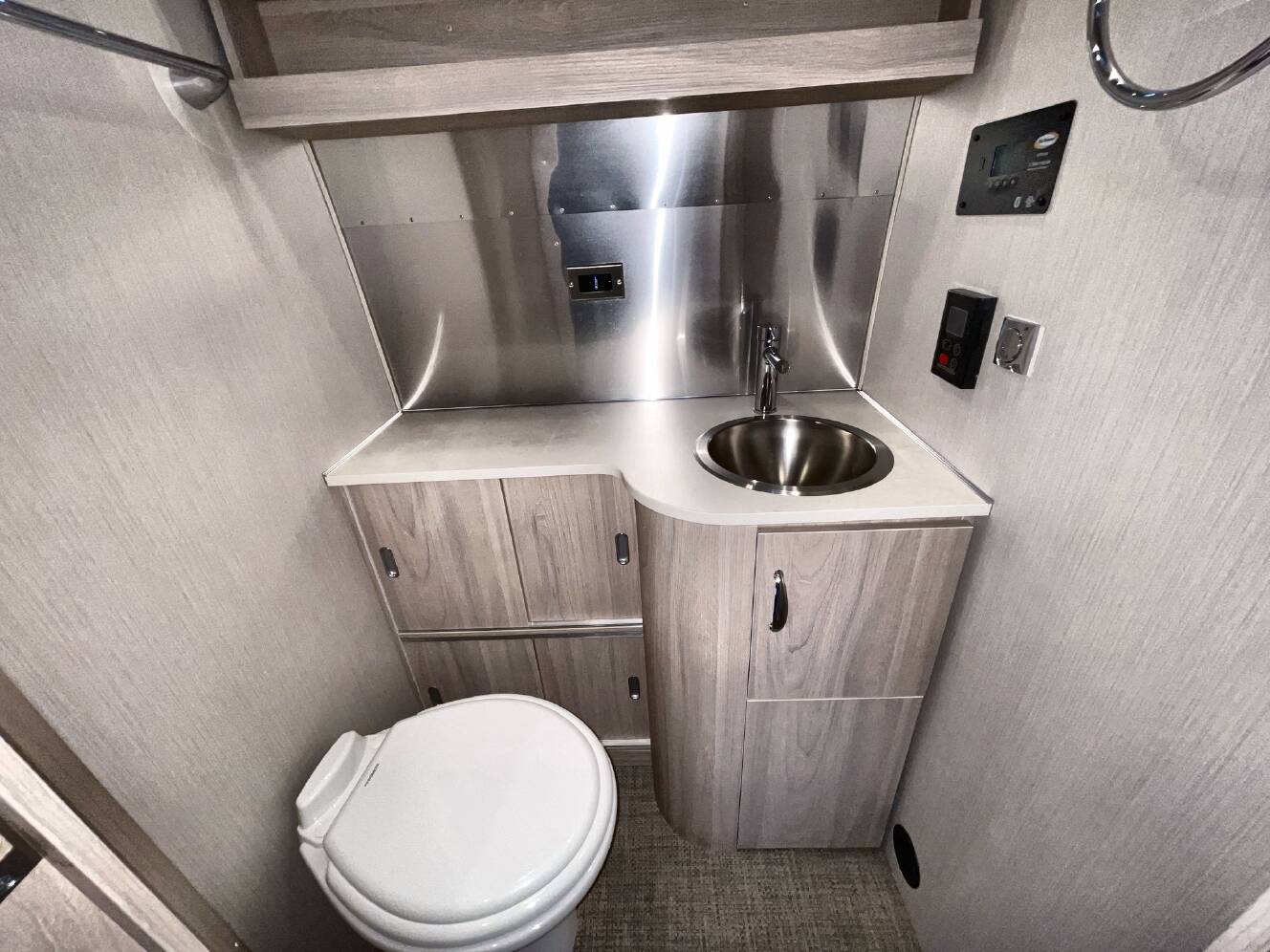 A photo of this 2021 Airstream Globetrotter 27FBT
