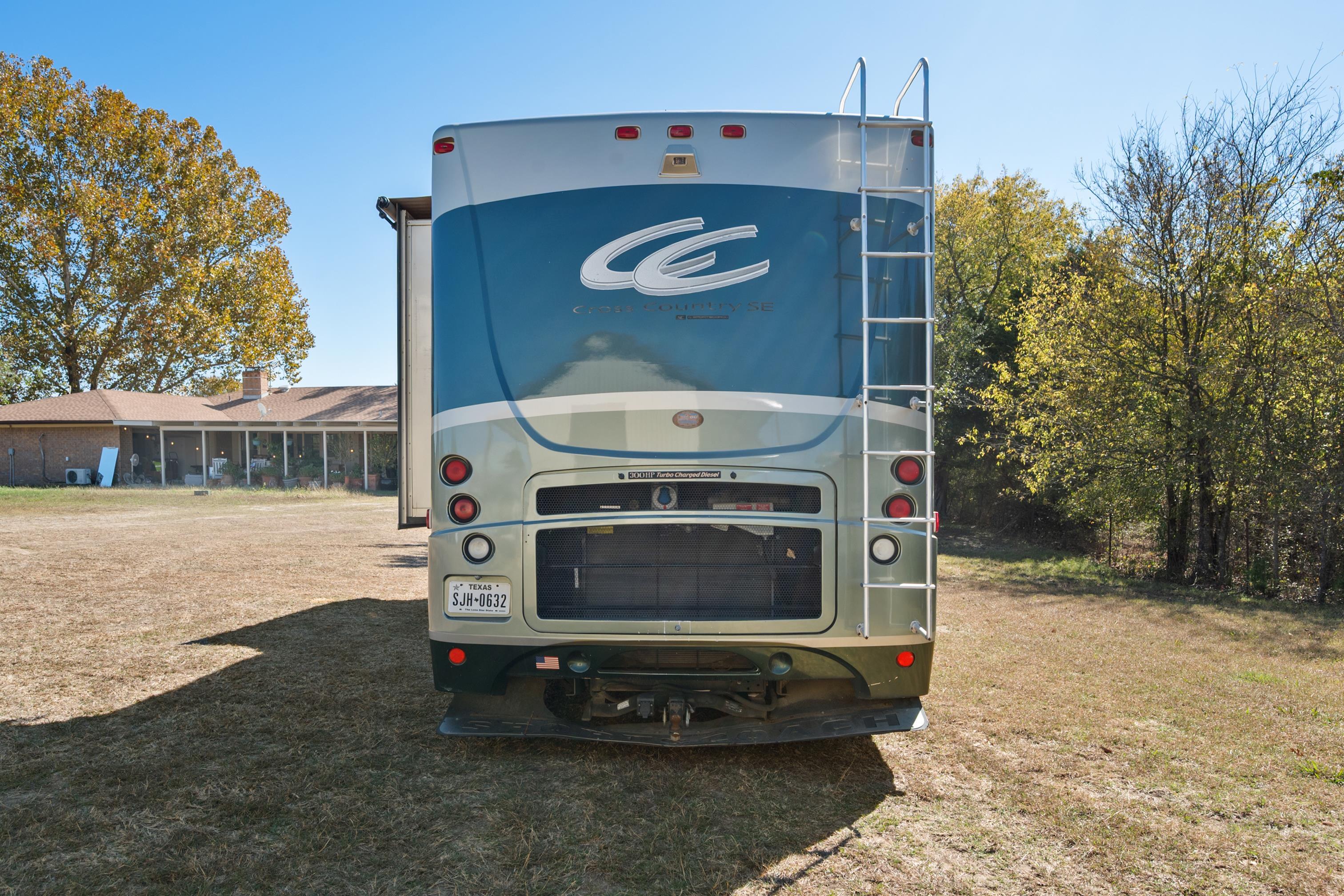 2005 Coachmen CROSS COUNTRY ELITE 370DS RV
