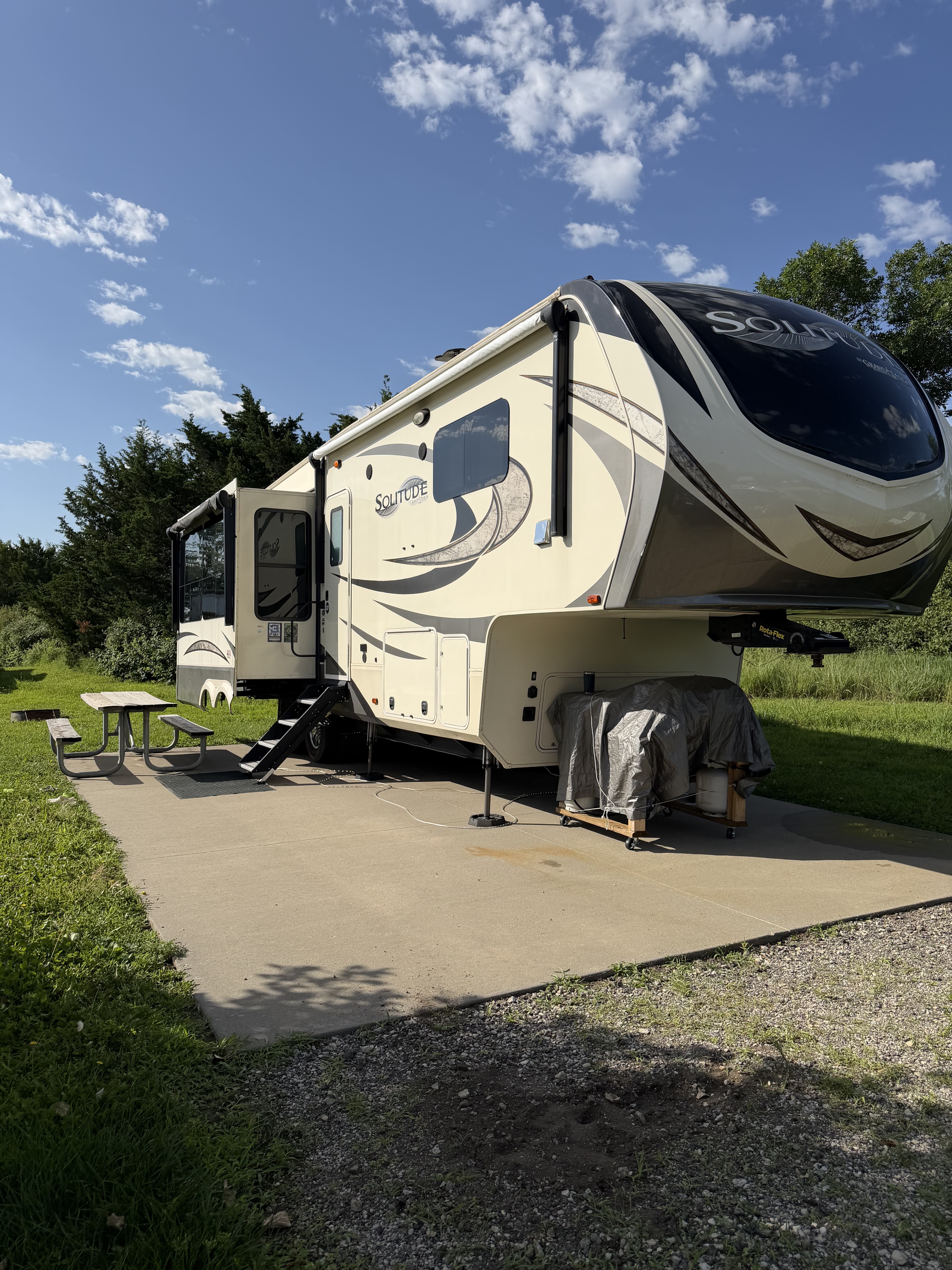 2019 Grand Design SOLITUDE 310GK RV