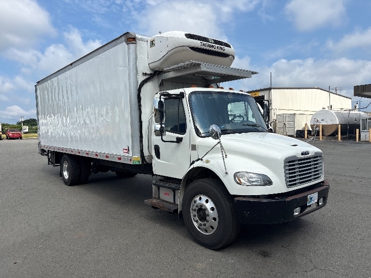 2019 FREIGHTLINER BUSINESS CLASS M2 106 in Greensboro, NC