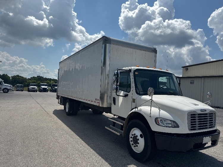 2021 FREIGHTLINER BUSINESS CLASS M2 106 in Decatur, AL