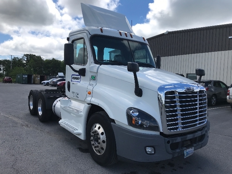 2018 FREIGHTLINER CASCADIA 125 in Pottsville, PA