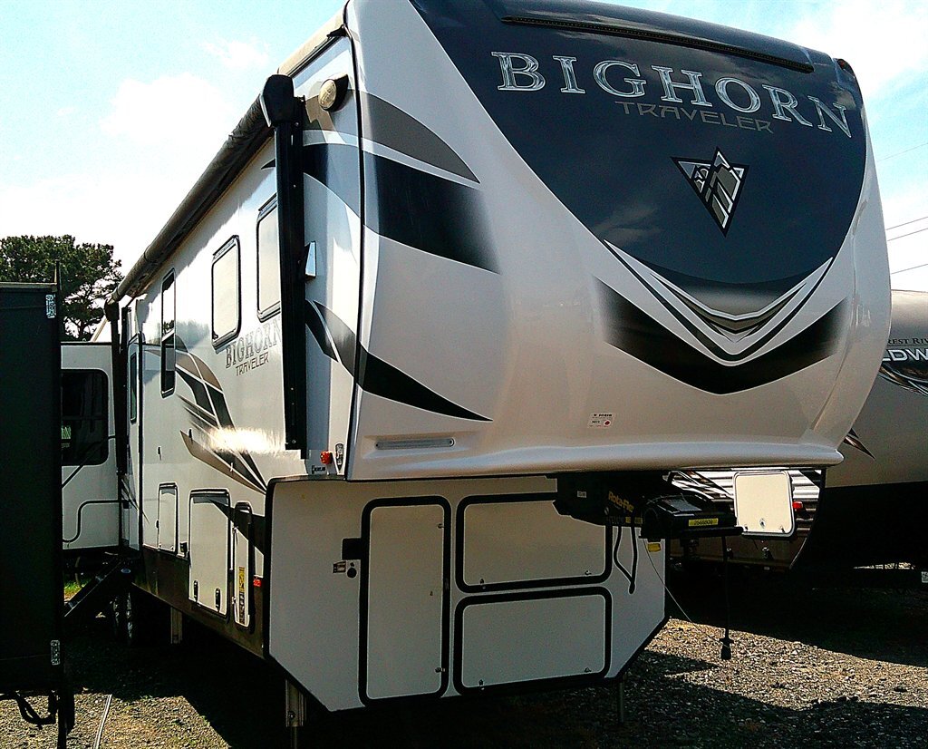 2022 Heartland Rv Bighorn 39mb in warner robins GA