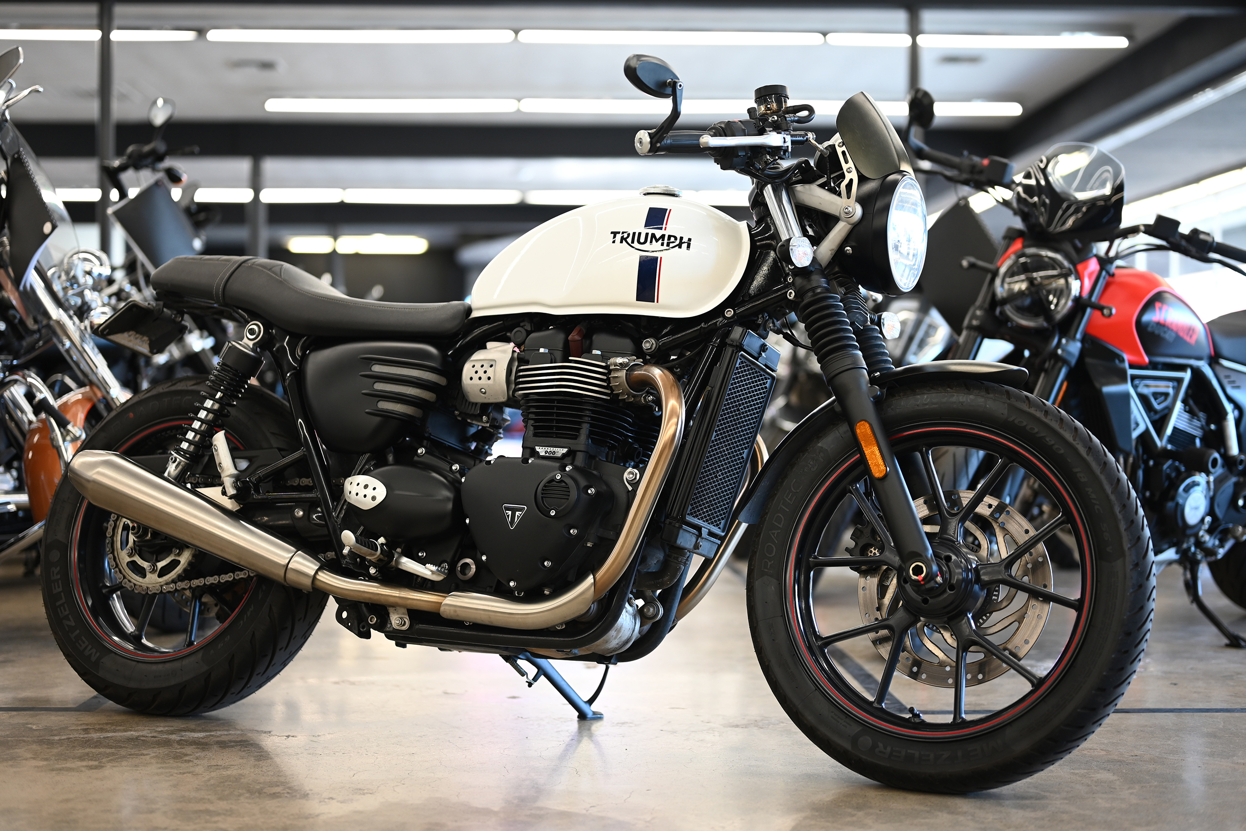 2018 Triumph STREET TWIN in Lemon Grove, CA