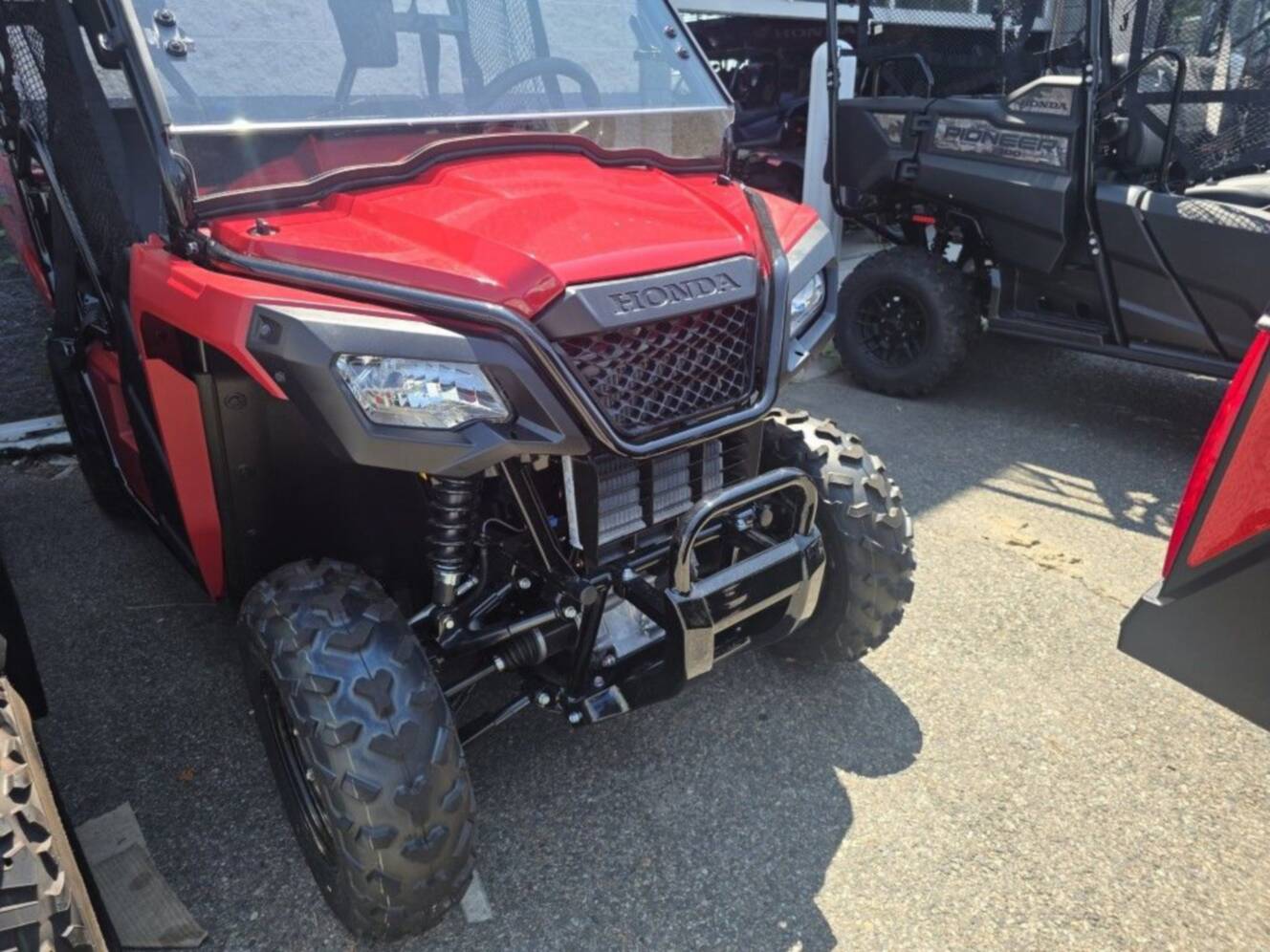 A photo of this 2026 Honda Pioneer 520