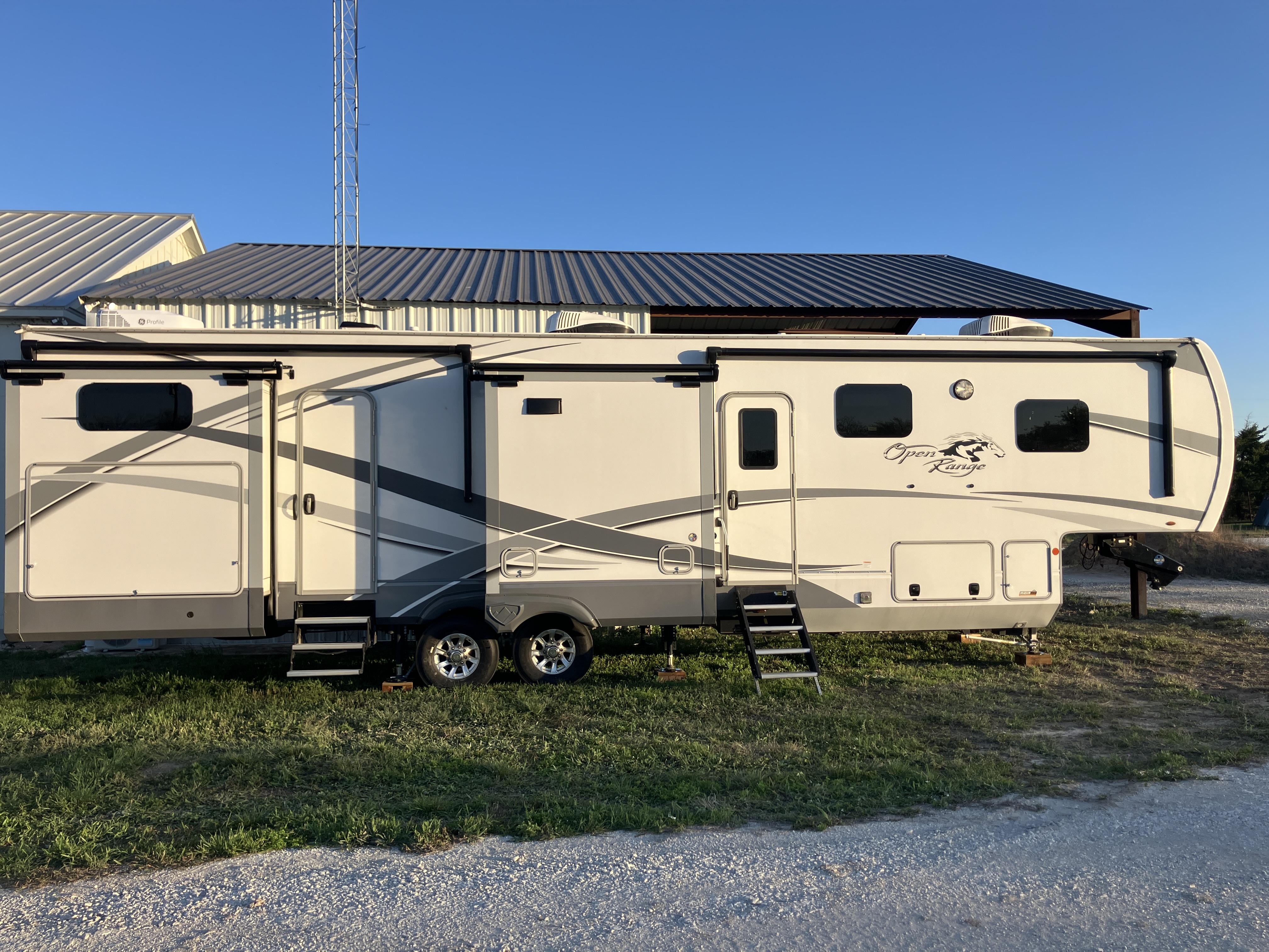 2021 Highland Ridge OPEN RANGE OF427BHS OF427BHS RV