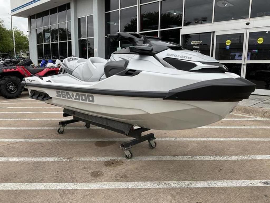 2026 Sea-Doo GTX Limited 325 White Pearl Premium LIMITED 325 in Kennewick, WA