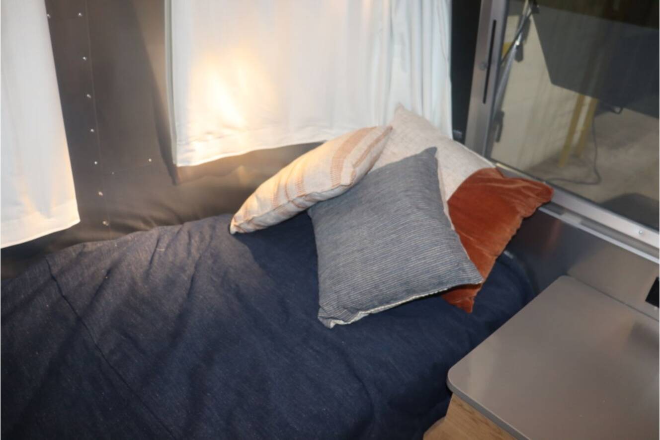A photo of this 2026 Airstream Trade Wind® 25FB