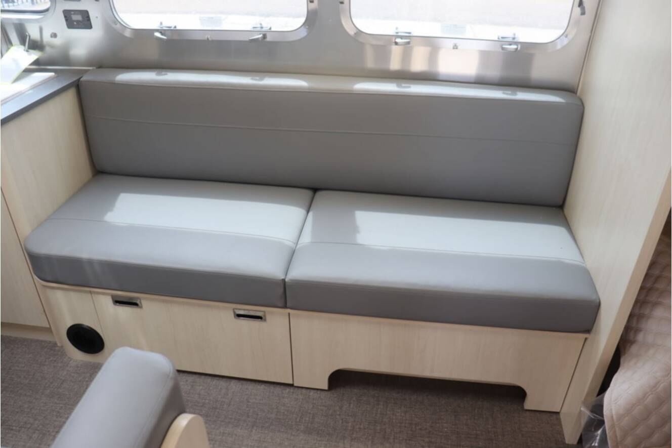A photo of this 2026 Airstream Flying Cloud® 30FB Bunk