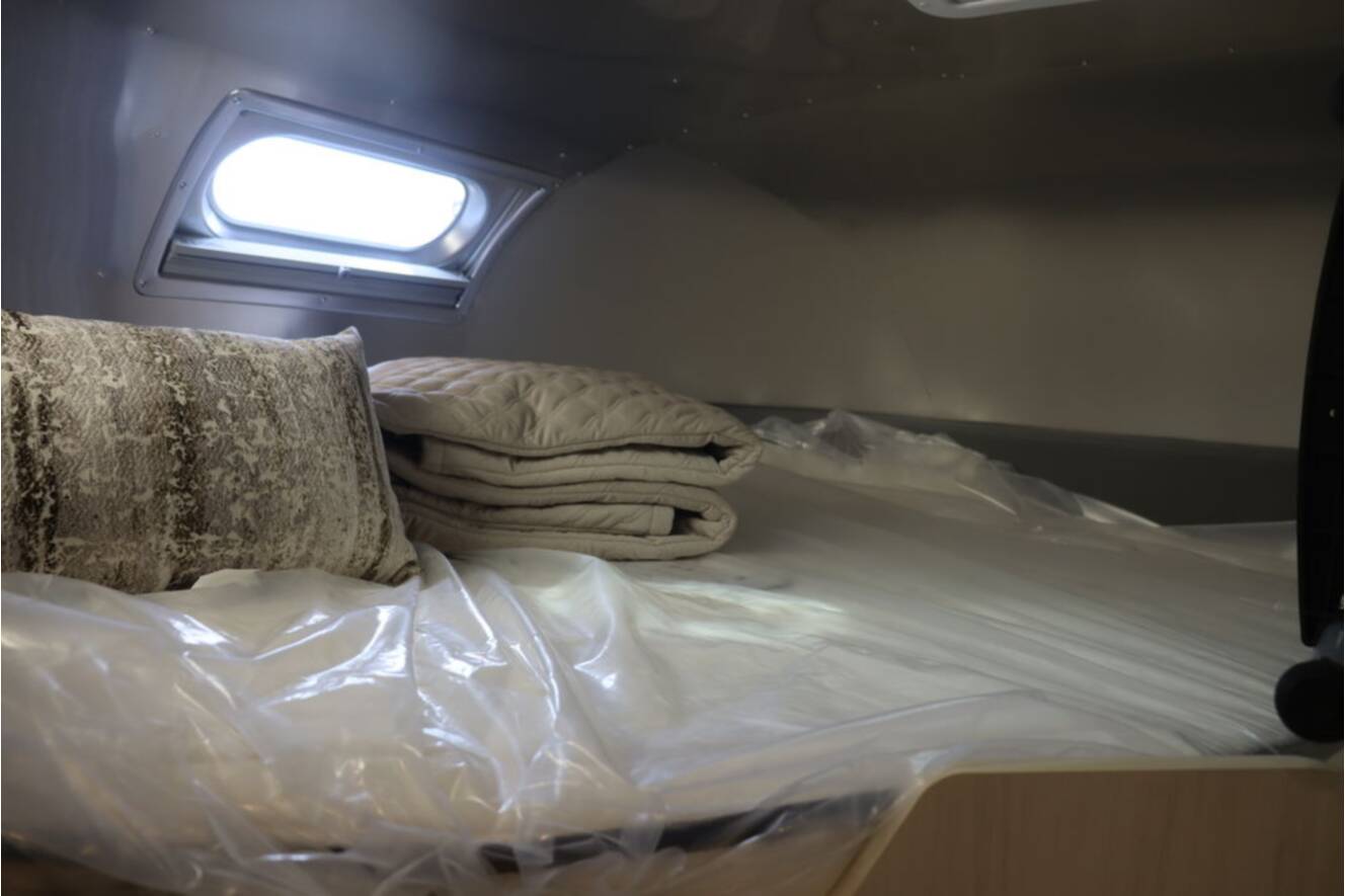 A photo of this 2026 Airstream Flying Cloud® 30FB Bunk
