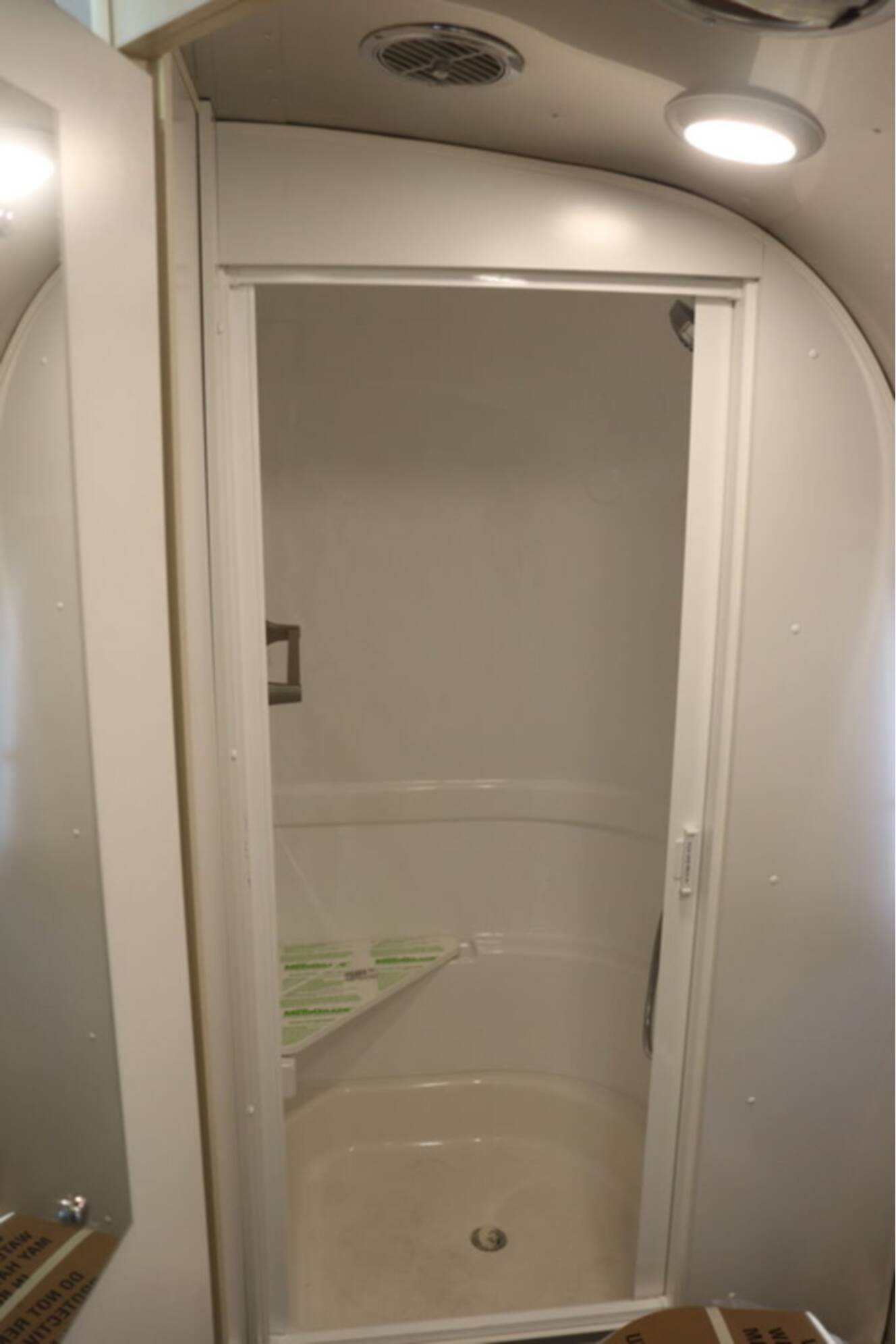 A photo of this 2026 Airstream Flying Cloud® 30FB Bunk