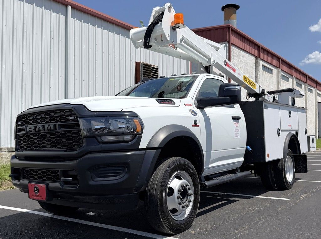 2024 Dodge Ram 5500 4x4 / Palfinger ETC35SNT - Bucket Truck in Lindale, TX