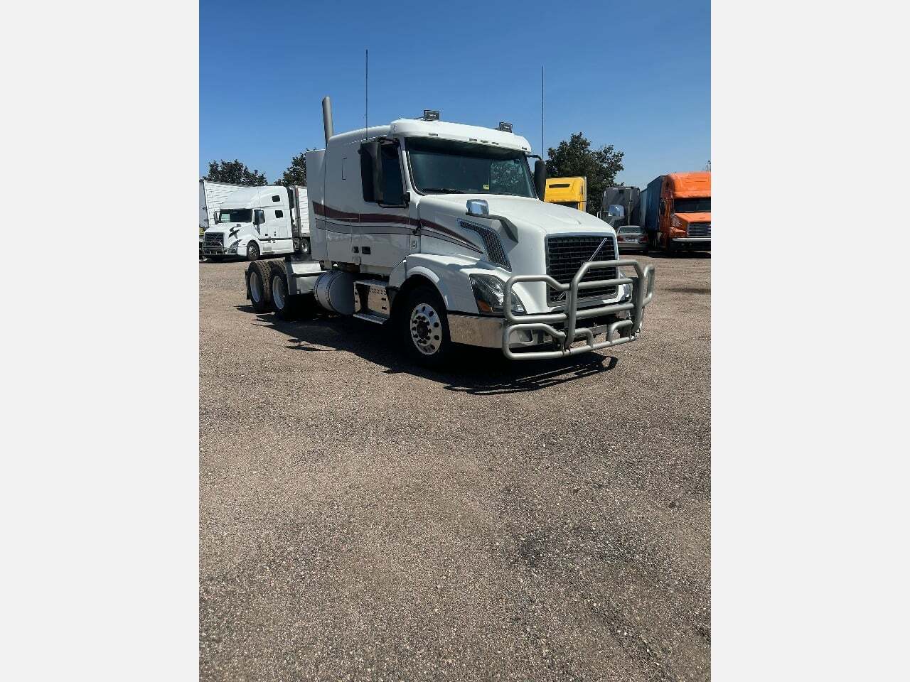 2018 VOLVO VNL 40" in Denver, CO