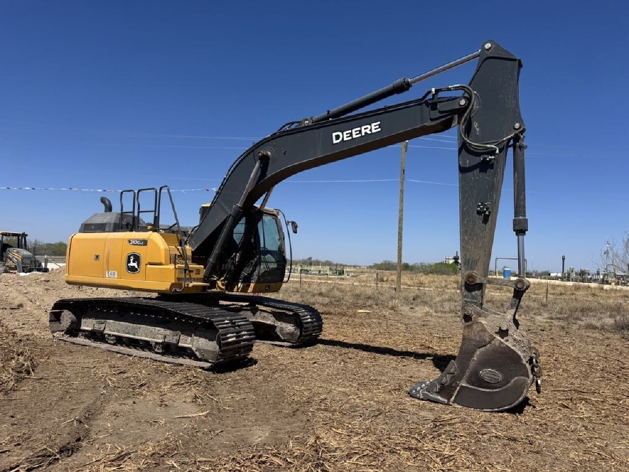 2022 JOHN DEERE 210G LC in San Antonio, TX