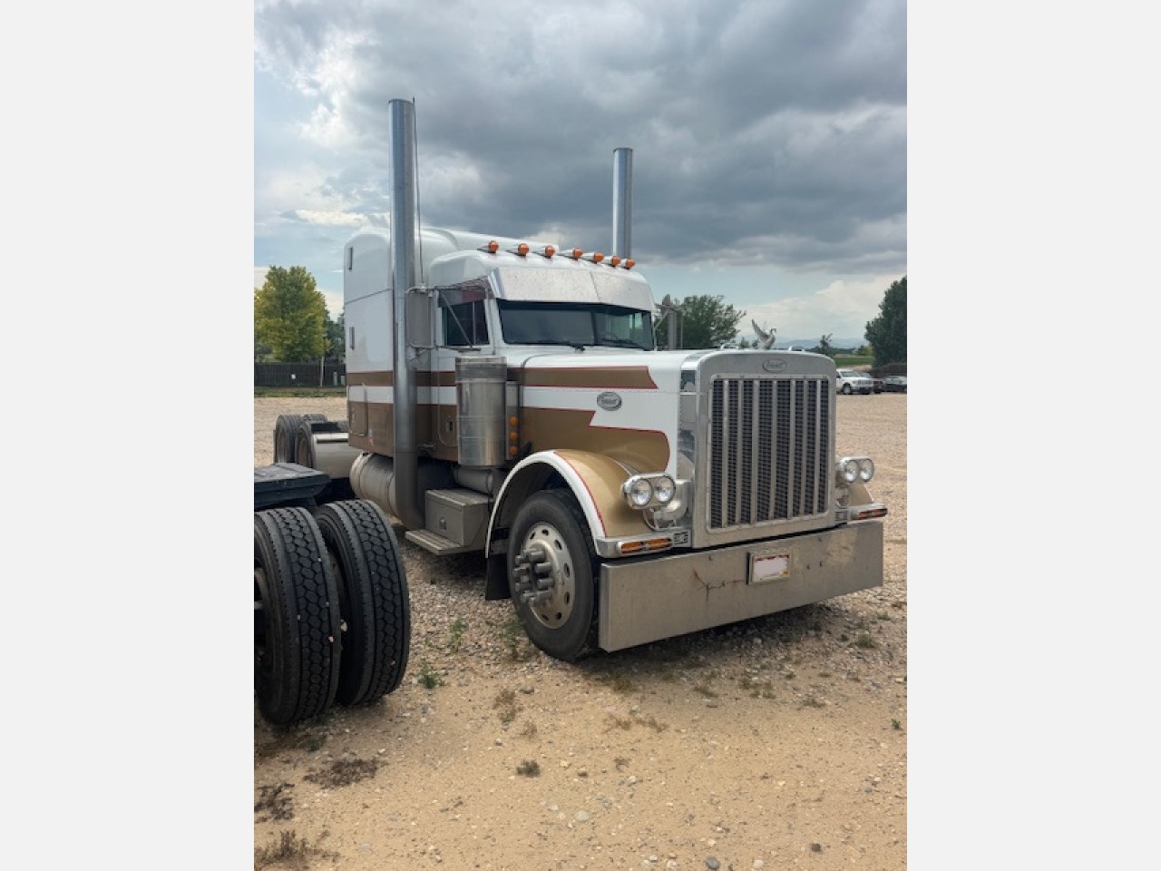 1998 PETERBILT 379 60 Inch in Denver, CO