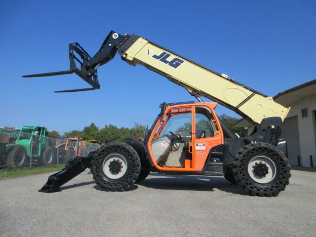 2016 JLG 1055 in Norfolk, VA
