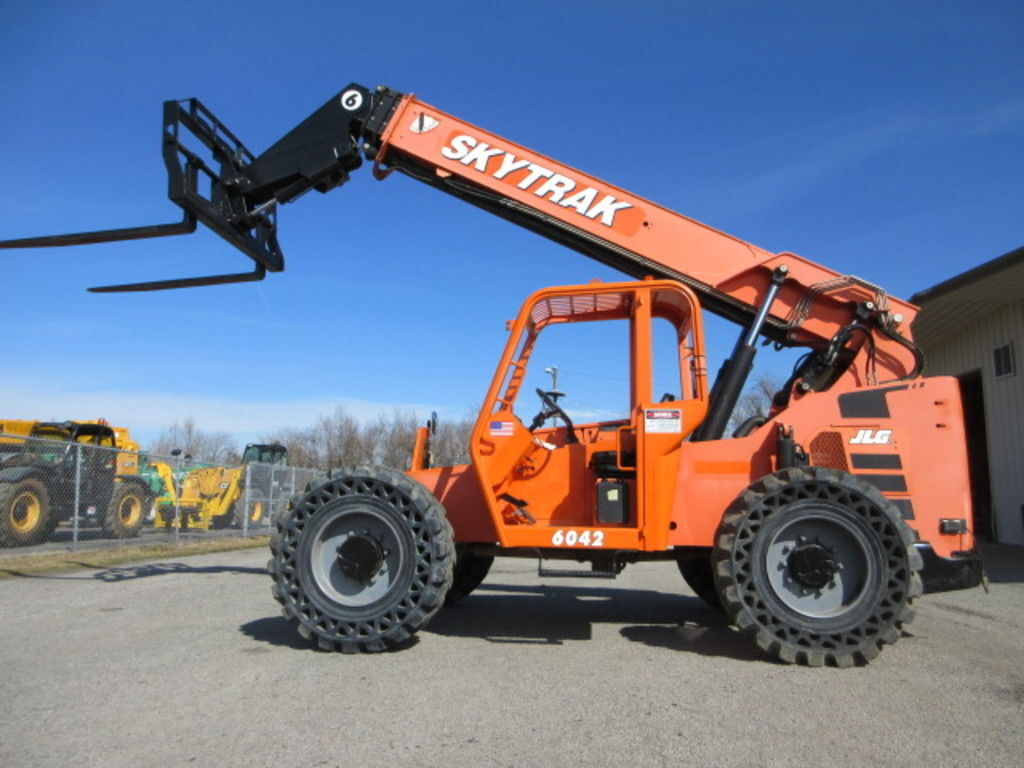 2016 Skytrak 6042 in Norfolk, VA