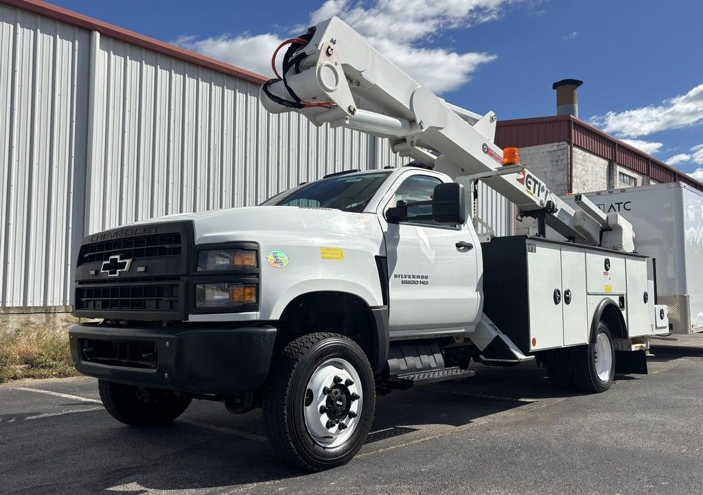 2020 Chevrolet C6500 4x4 / Palfinger ETCMH37IH - Bucket Truck in Lindale, TX