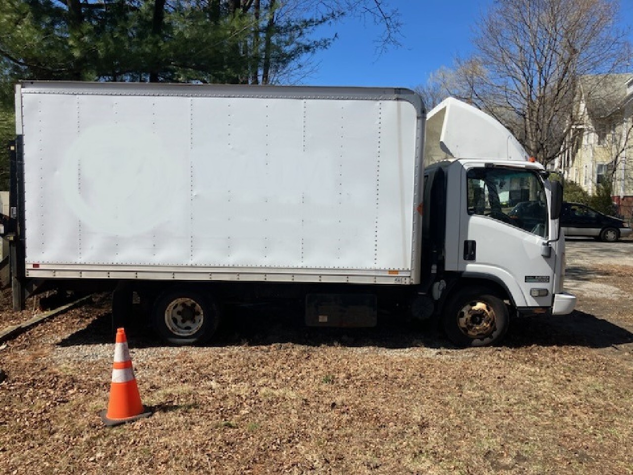2011 ISUZU 16FT in Hartford, CT