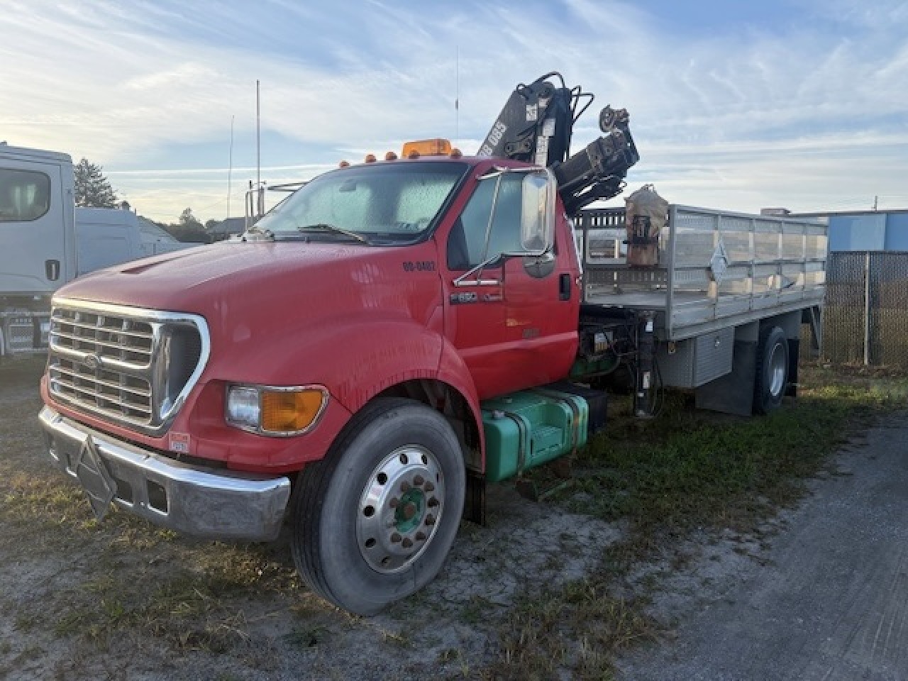 2000 FORD F650 in Lancaster, PA