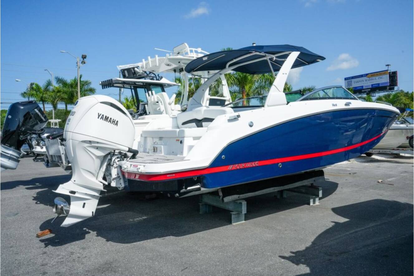 A photo of this 2026 Four Winns HD8 OB
