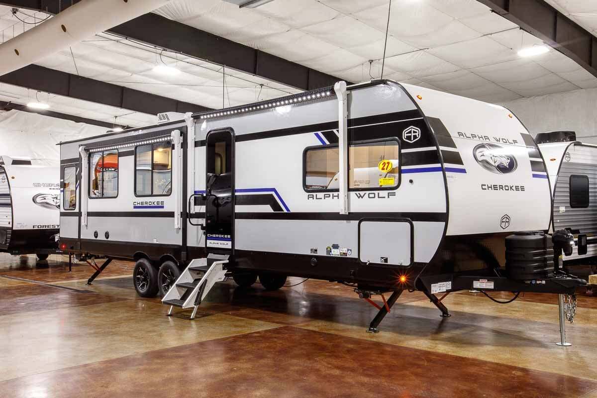 2027 Forest River Cherokee Alpha Wolf 28RLX in walcott IA