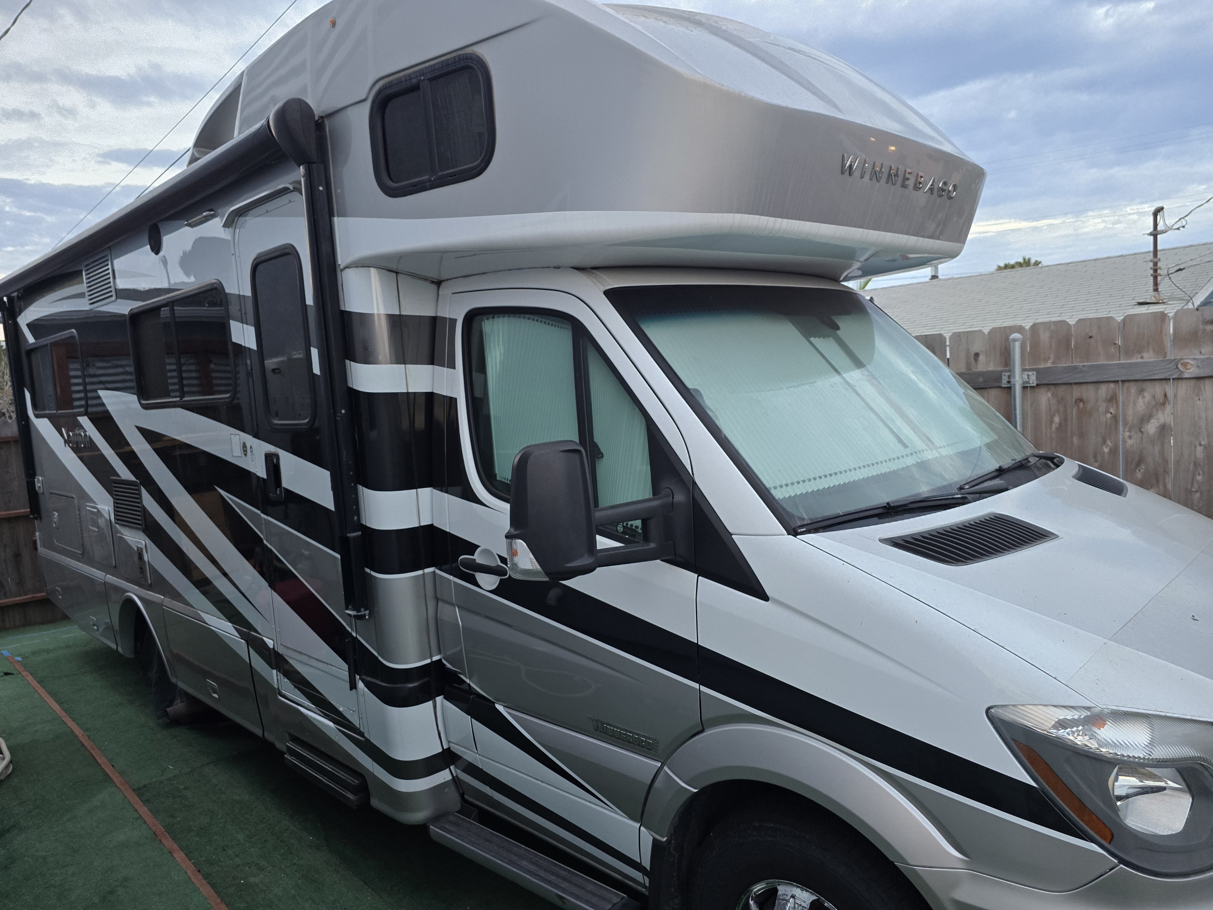 2016 Winnebago ITASCA NAVION 24J in oceanside CA