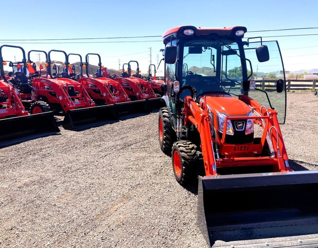 2026 KIOTI CX2510HC-TL CAB Tractor 25HP 4x4 w FREE Box Blade! in Phoenix, AZ