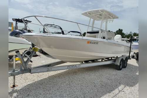 2018 Boston Whaler 240 Dauntless 280 in bradenton FL