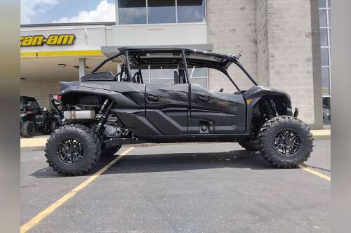 2026 Kawasaki Teryx® KRX4 1000 Blackout Edition in burbank OH
