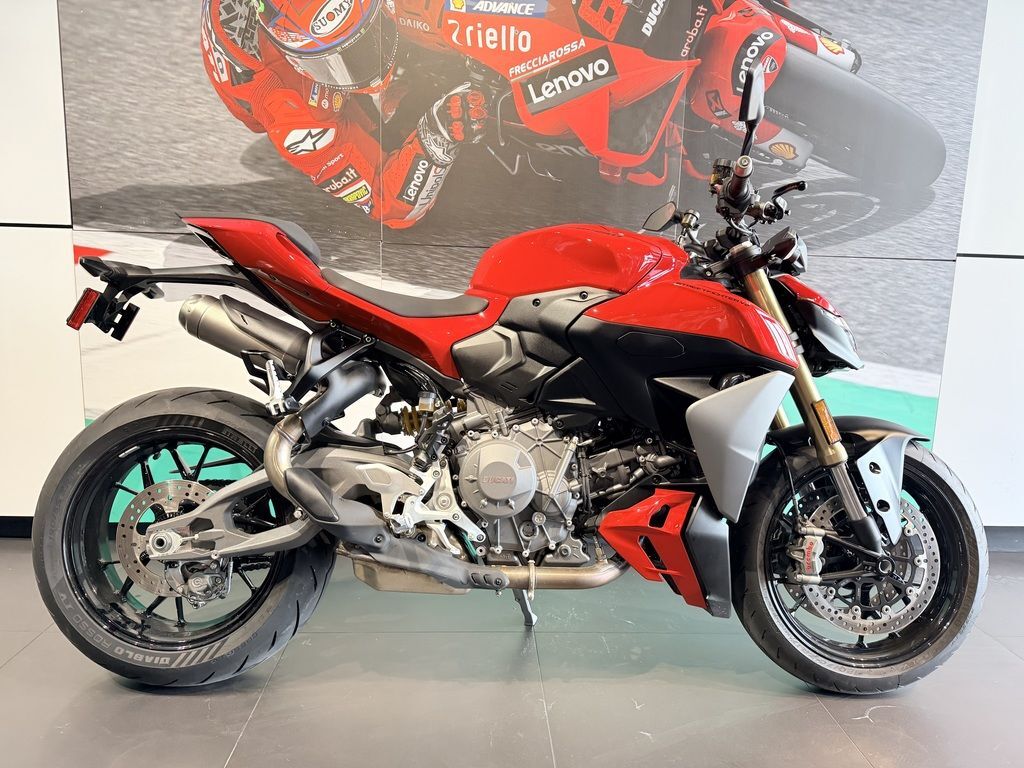 2026 Ducati Streetfighter V2 V2 in Miami, FL