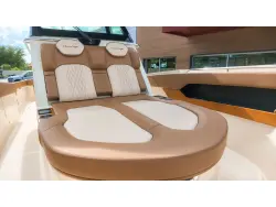 2027 Chris-Craft Catalina 31