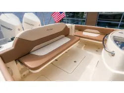 2027 Chris-Craft Catalina 31