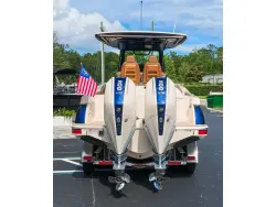 2027 Chris-Craft Catalina 31