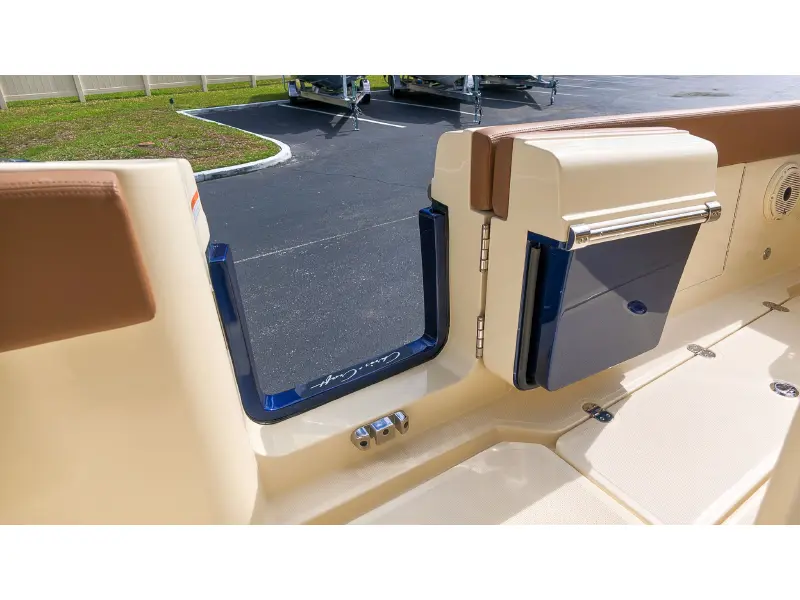 2027 Chris-Craft Catalina 31