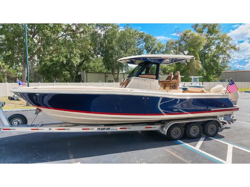 2027 Chris-Craft Catalina 31