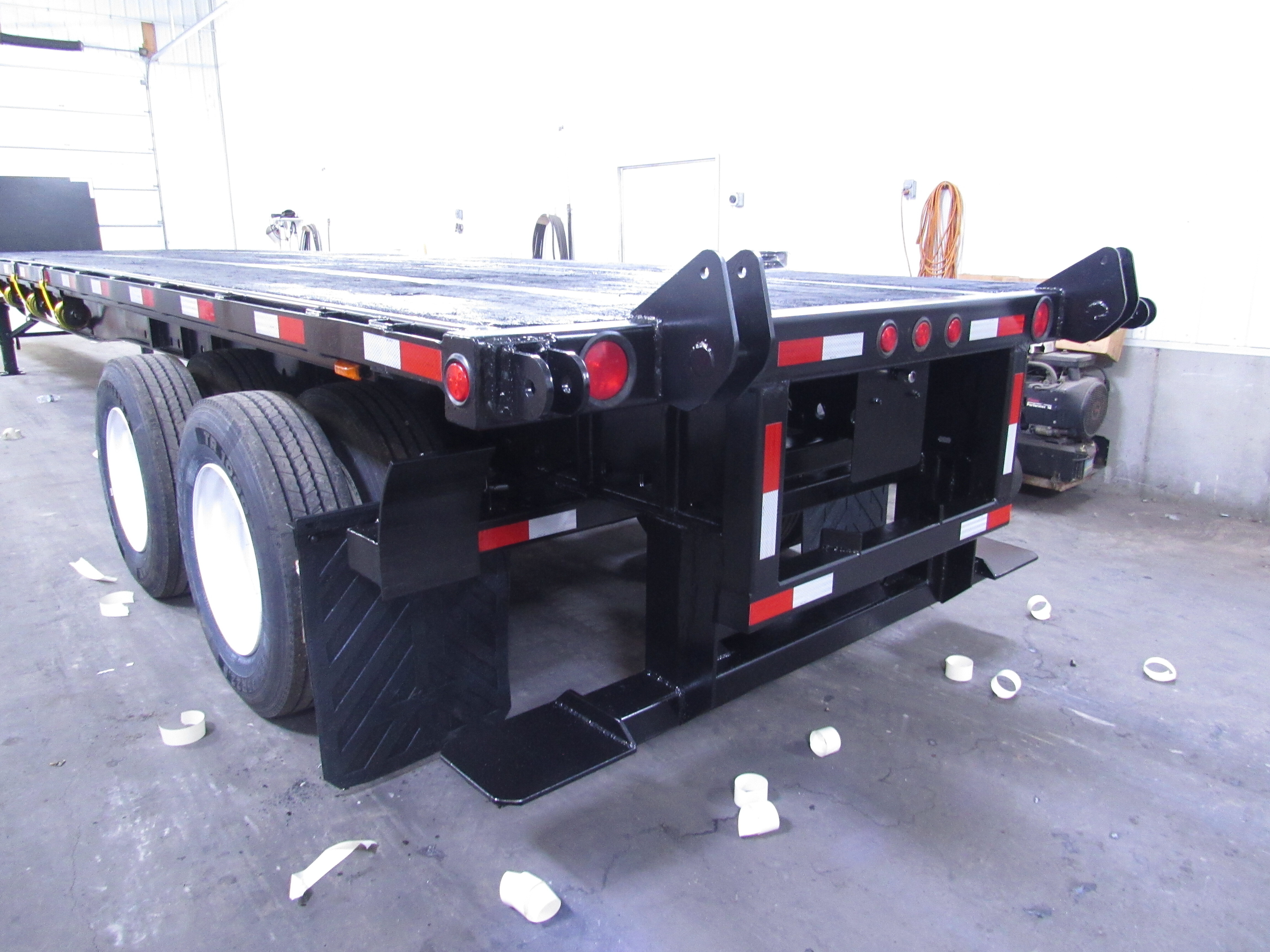 2015 Utility 48 X 102 Moffett Trailer in Grabill, IN