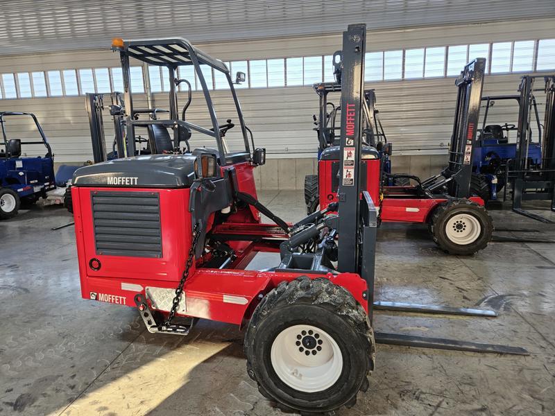 2008 Moffett M 55 in Grabill, IN