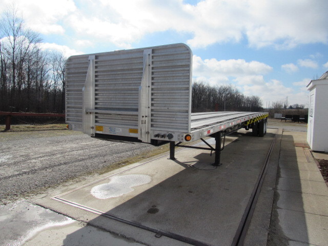 2014 Utility 48 X 102 Alum Combo Moffett Trailer in Grabill, IN